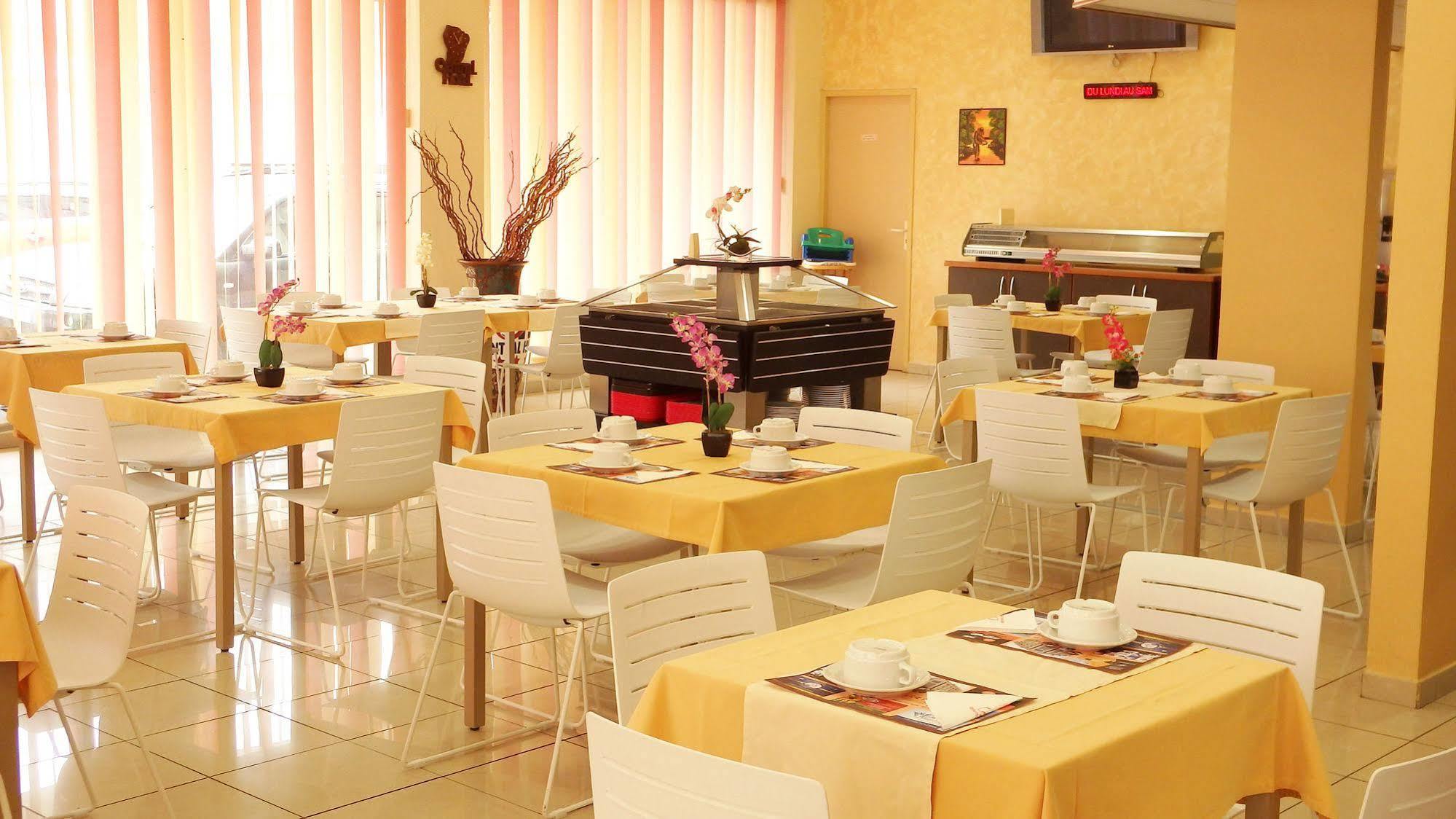 Central Hotel Cayenne Extérieur photo